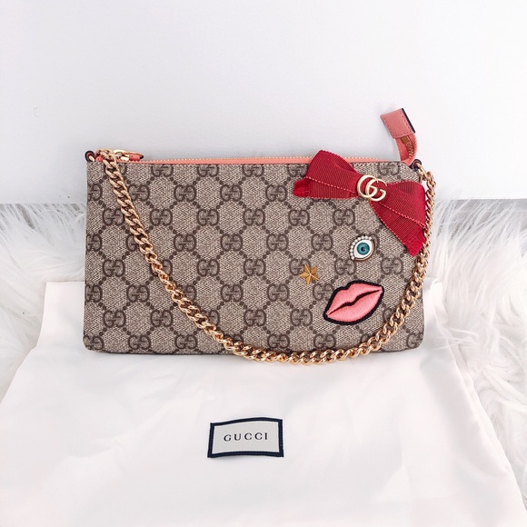 Gucci Handbags - Authentic Gucci GG supreme embroidered clutch❤️